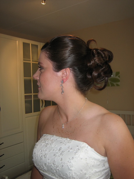 bruidskapsels-opgestoken-voorbeelden-64-12 Primjeri vjenčanja frizura