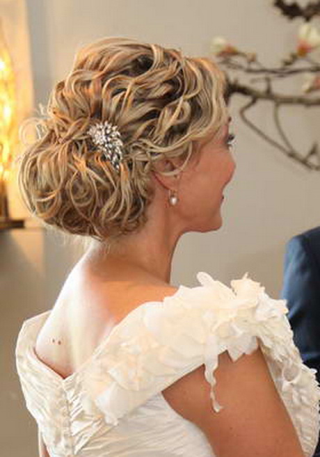 half-opgestoken-bruidskapsels-09-10 Vjenčanje frizura pola napravio
