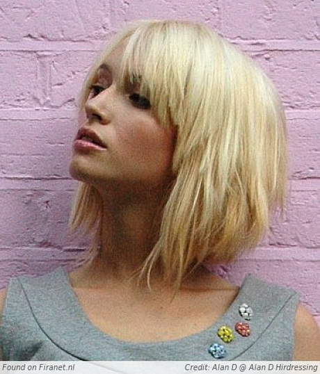halflange-kapsels-blond-95 Kratke frizure Plavuša