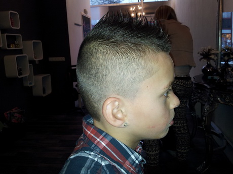 kinder-jongens-kapsels-15-18 Dječja frizura za dječake