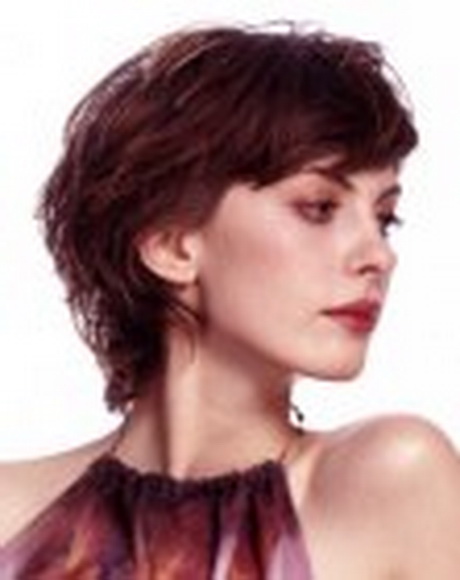 klassieke-korte-kapsels-dames-73-4 Klasične kratke frizure za žene