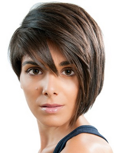 korte-kapsels-dames-rond-gezicht-91-12 Kratke frizure za žene s okruglim licem