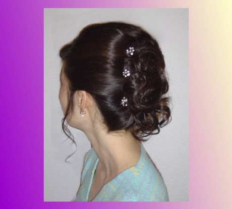 trouwkapsels-halflang-haar-opgestoken-50-4 Vjenčanje frizura s povišenom kosom do pola dužine