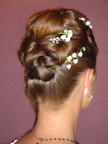 voorbeelden-bruidskapsels-80-17 Primjeri vjenčanja frizura