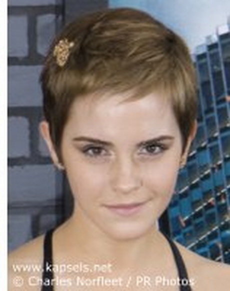 korte-kapsels-emma-watson-19_18 Kratke frizure Emma Watson