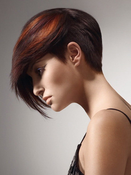 korte-kapsels-en-kleuren-16_12 Kratke frizure i boje