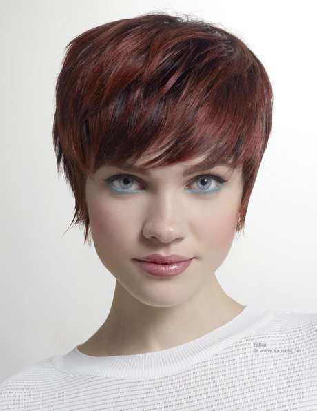 korte-kapsels-en-kleuren-16_6 Kratke frizure i boje