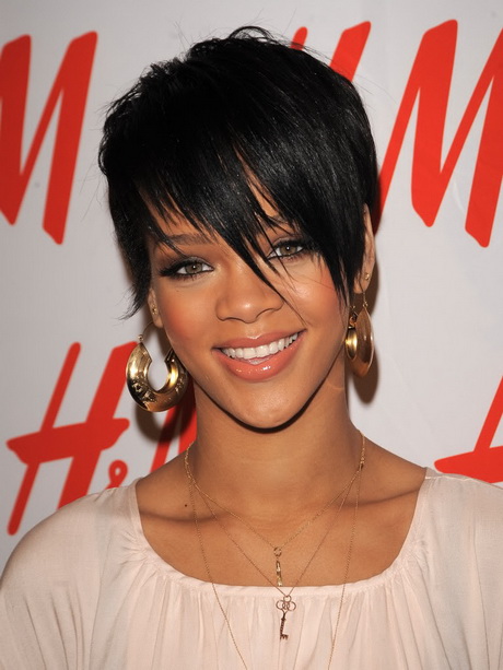 korte-kapsels-rihanna-52_14 Kratke frizure Rihanna