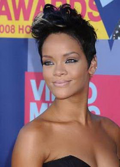 korte-kapsels-rihanna-52_15 Kratke frizure Rihanna
