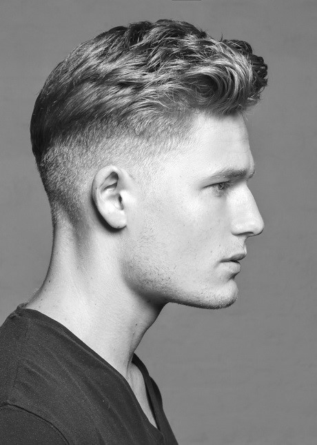 mannen-kort-kapsel-36_17 Muška kratka frizura