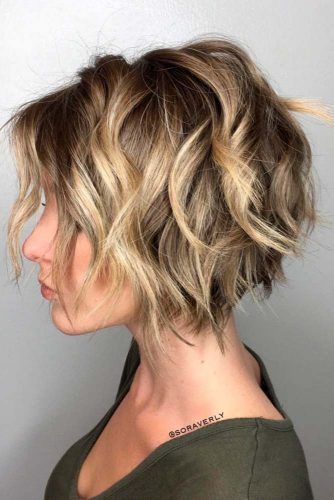kapsel-voor-krullend-haar-2021-19 Kratka frizura za kovrčavu kosu