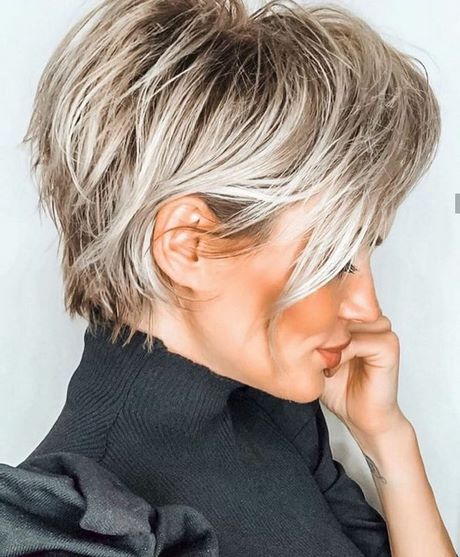 kapsels-kort-blond-2023-26_13 Kratke plave frizure 2023