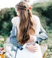 bruidskapsels-half-opgestoken-met-vlecht-21_12 Vjenčanje frizura pola s kosom