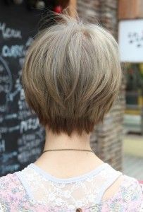 korte-kapsels-dames-achterkant-87_13 Kratke frizure za dame straga