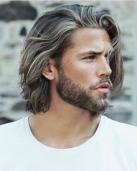 Muška frizura duga kosa