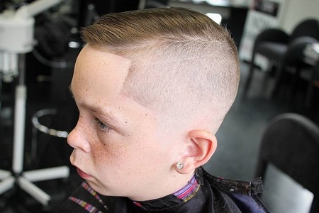 stoere-kapsels-voor-jongens-85_8 Uske frizure za dječake