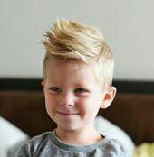 stoere-jongenskapsel-70_17 Teška frizura za dječake