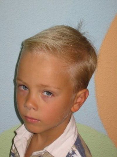 trendy-jongenskapsel-29_15 Modna frizura za dječake