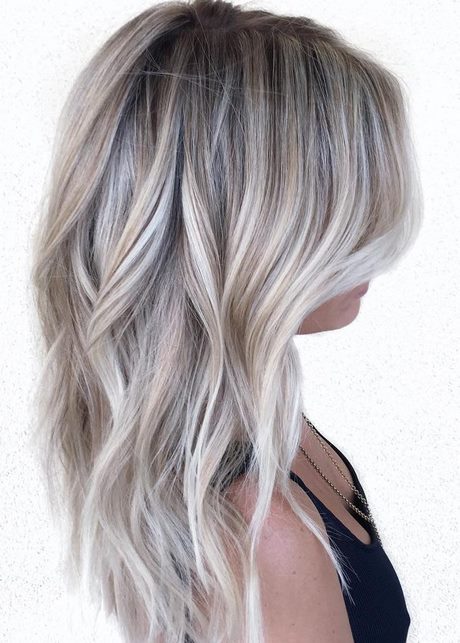 grijs-blond-haar-verven-23_6 Bojanje kose u crno-bijeloj boji