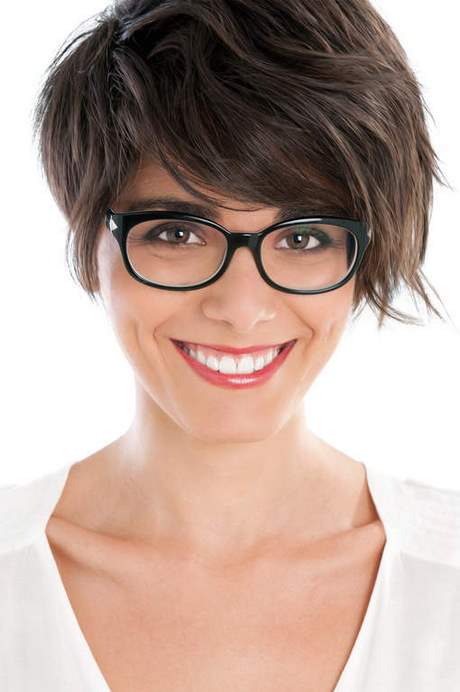 kapsels-voor-vrouwen-met-bril-72_8 Frizure za žene s naočalama