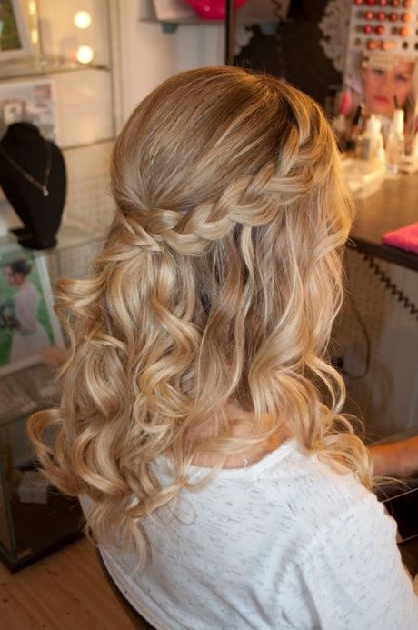 bruidskapsel-lang-haar-opgestoken-52_2 Vjenčanje frizura duga povišena kosa