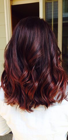 bruin-haar-met-rode-highlights-20_4 Smeđa kosa s crvenim naglascima