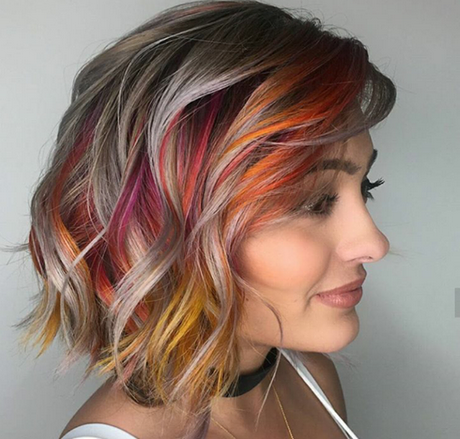 kapsels-met-kleur-22 Frizure s bojom