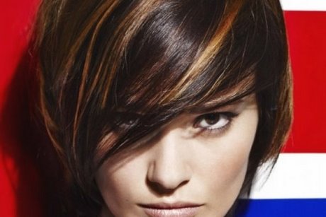 kapsels-met-kleur-22_15 Frizure s bojom