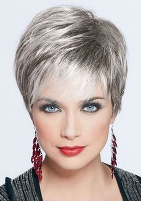 korte-kapsels-zilvergrijs-27_14 Kratke frizure srebrno-sive boje