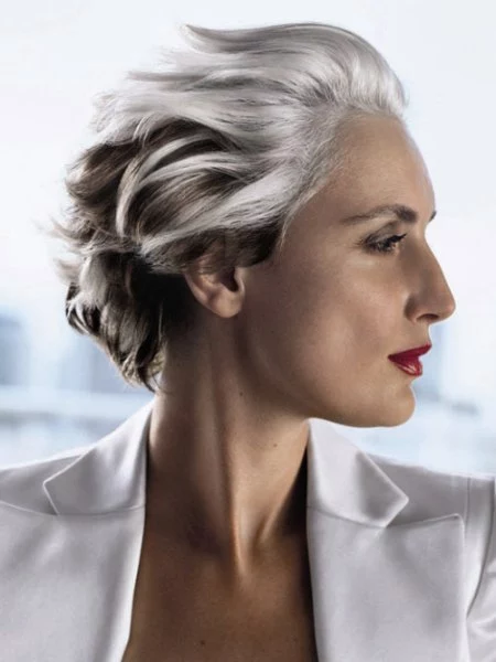 dames-kapsel-grijs-haar-49-1 Ženska frizura za sijedu kosu