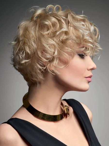 kapsels-blond-krullend-haar-25_12-6 Frizure za plavu kovrčavu kosu