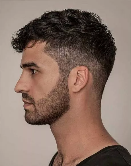 kort-opgeschoren-kapsel-heren-53_4-13 Muška kratka obrijana frizura
