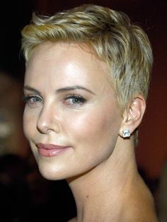 kapsel-charlize-theron-99_16 Frizura Charlize Theron