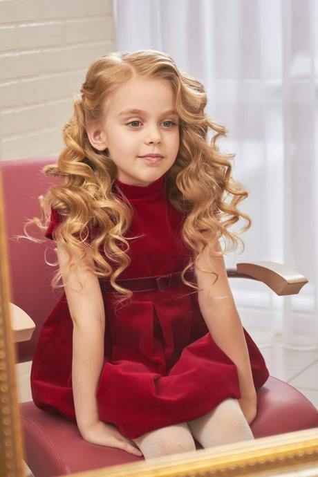 kind-kapsels-krullend-haar-20_8 Dječje frizure, kovrčava kosa