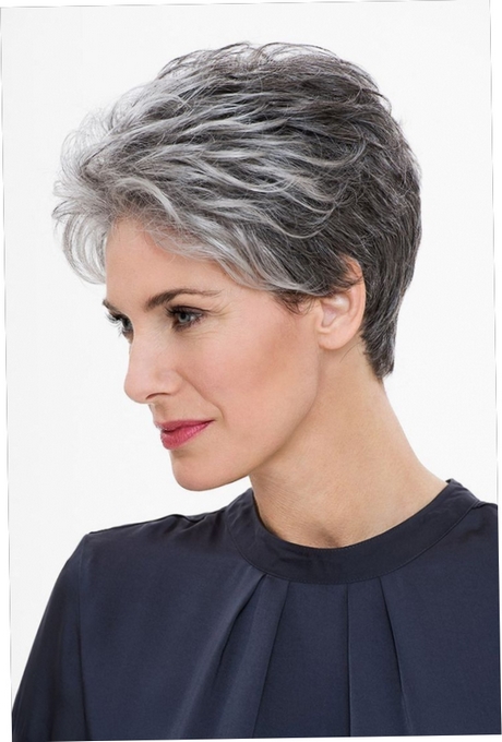 korte-grijze-kapsels-vrouwen-94_10 Kratke sive frizure za žene