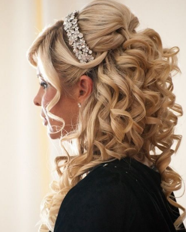 leuke-kapsels-voor-bruiloft-60_4 Lijepe frizure za vjenčanje