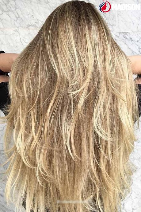 halflang-blond-haar-laagjes-94_5 Srednji svjetlosni slojevi kose