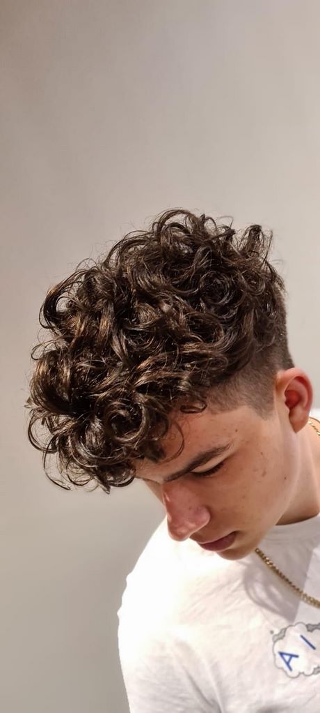 jongens-kapsel-krul-99_17 Curl frizure za dječake