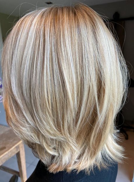 middellang-blond-haar-59_9 Srednja plava kosa